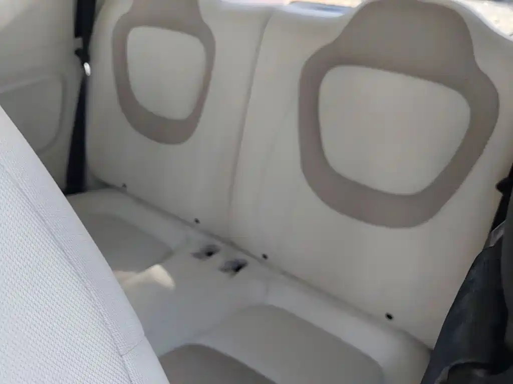 Wuling MINIEV — миниатюра 17