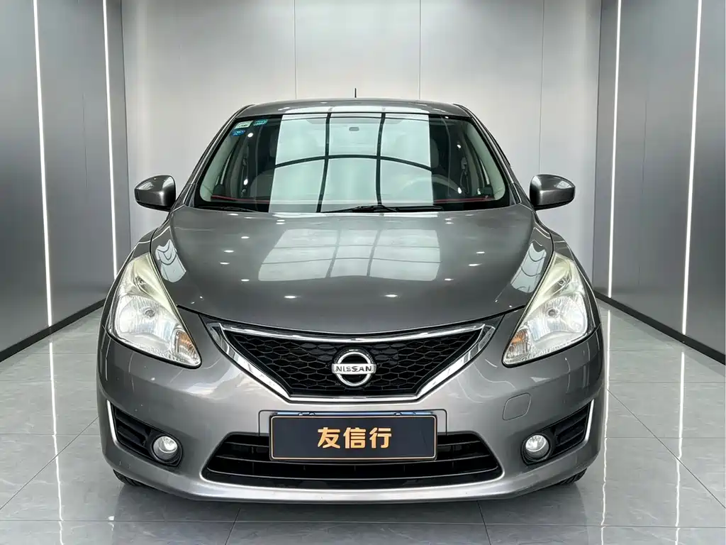 Nissan Tiida — миниатюра 2