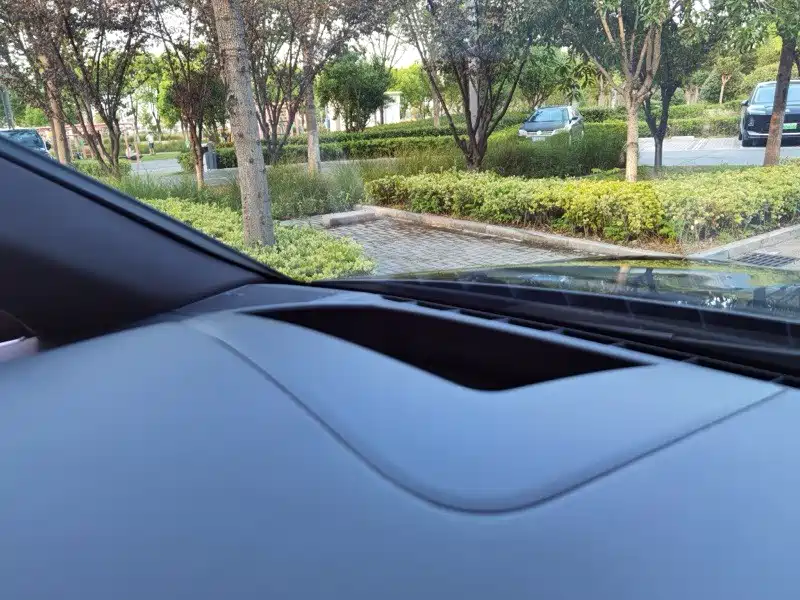 Porsche Cayenne — миниатюра 5