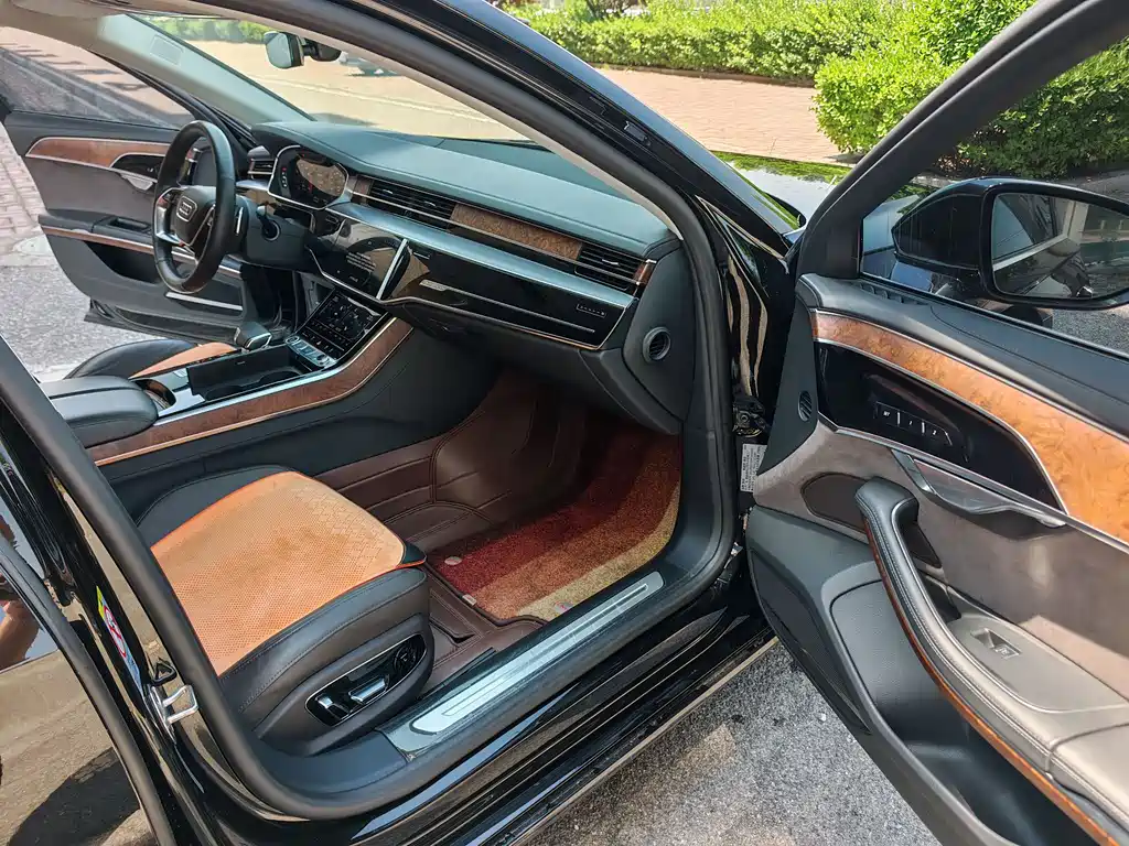 Audi A8 — фотографии объявления, Фото 13