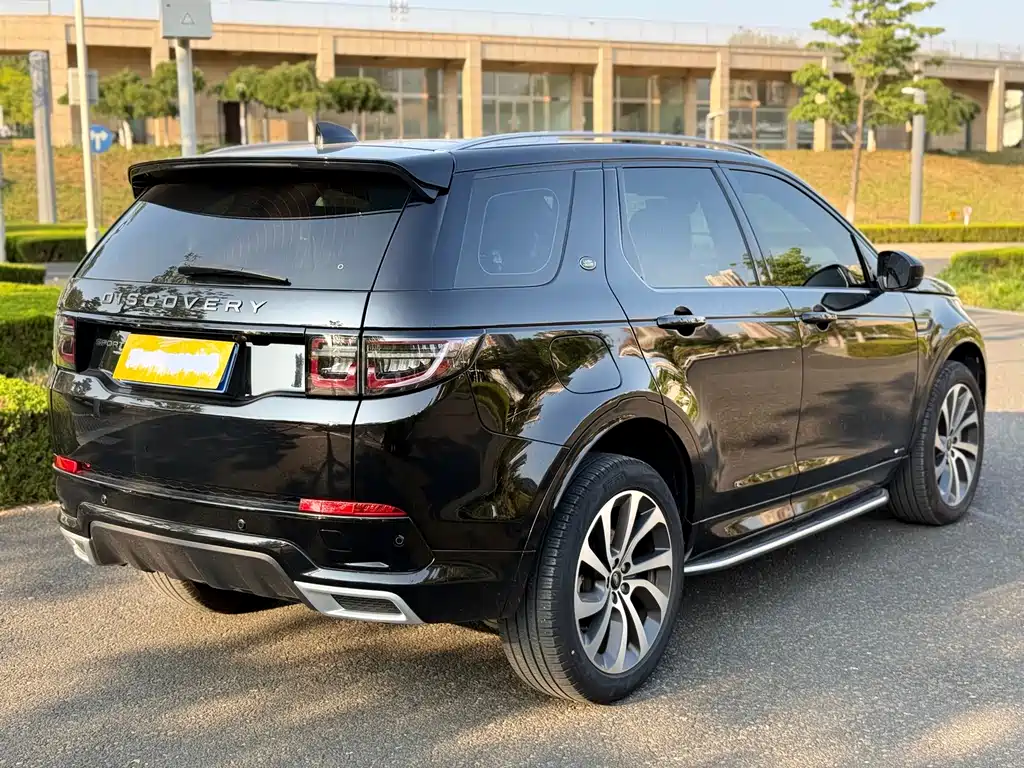 Land Rover Discovery Sport — миниатюра 6