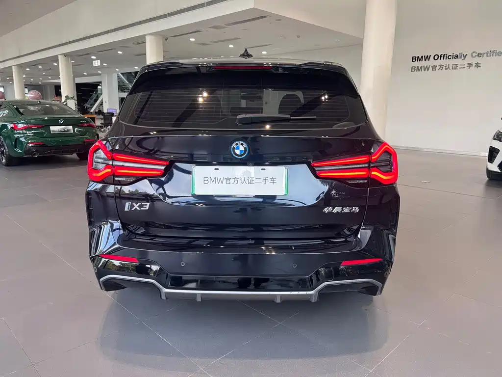 BMW iX3 — миниатюра 4