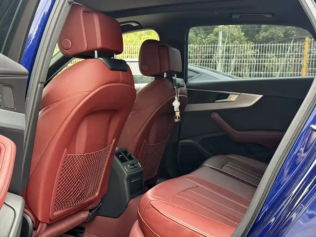 Audi A4L — миниатюра 5