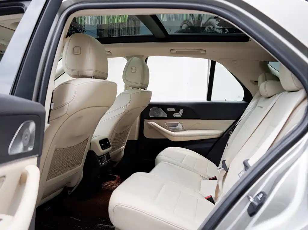 Mercedes-Benz GLE (Import) — миниатюра 12
