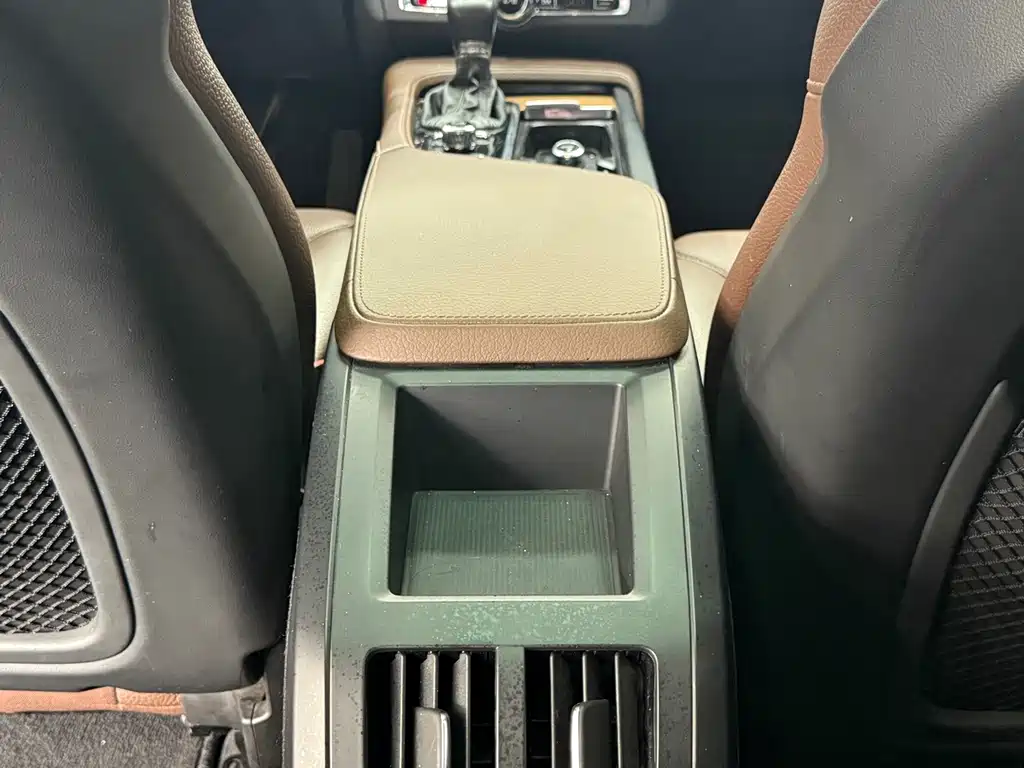 Volvo S90 — миниатюра 9