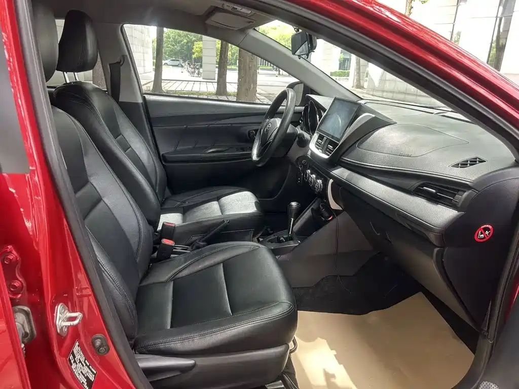 Toyota Vios FS — миниатюра 13