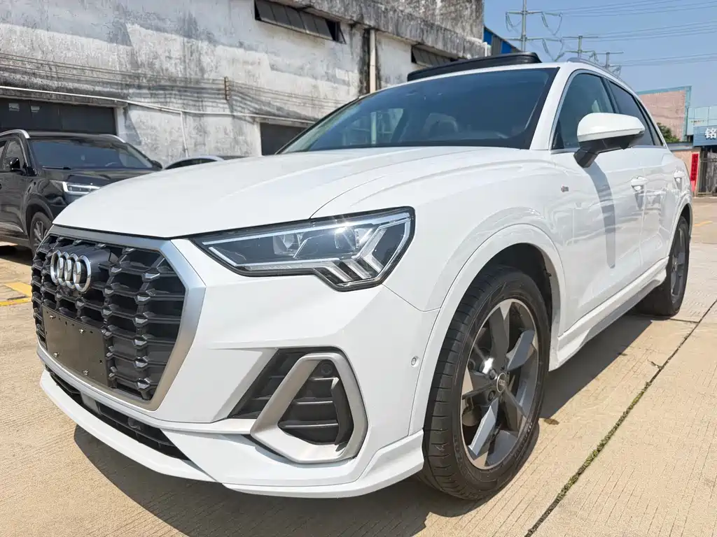 Audi Q3 2023