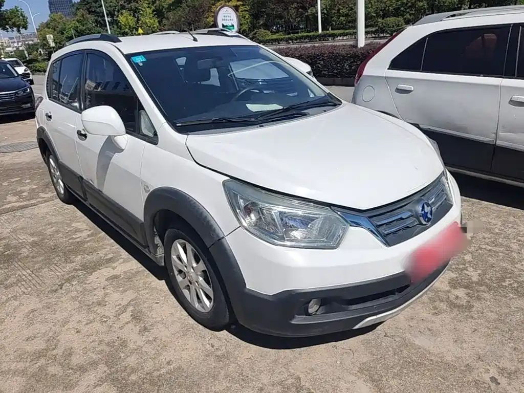 Venucia R50X — миниатюра 4
