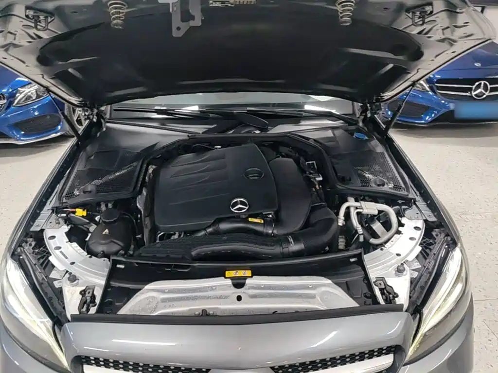 Mercedes-Benz C-Class (Import) — миниатюра 20