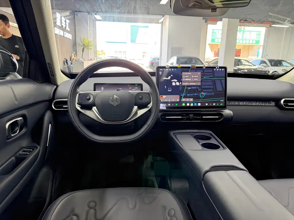 Leapmotor Leapmotor A10 — миниатюра 7