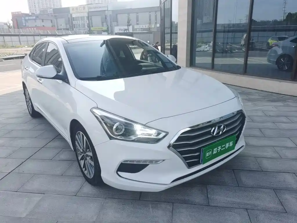 Hyundai Mistra — миниатюра 4
