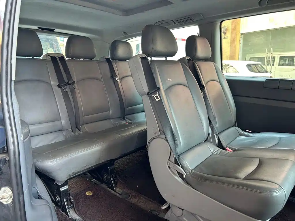 Mercedes-Benz Vito — миниатюра 6