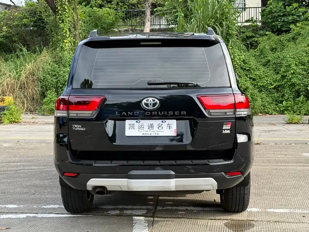 Toyota Land Cruiser — миниатюра 11