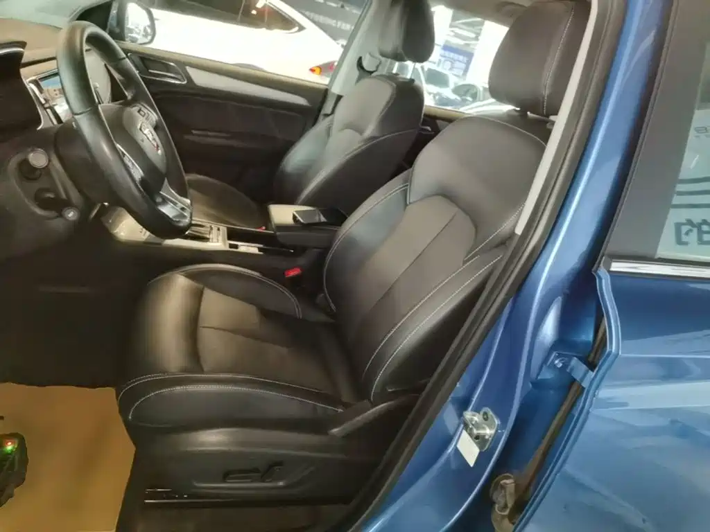 Roewe RX5 — миниатюра 15