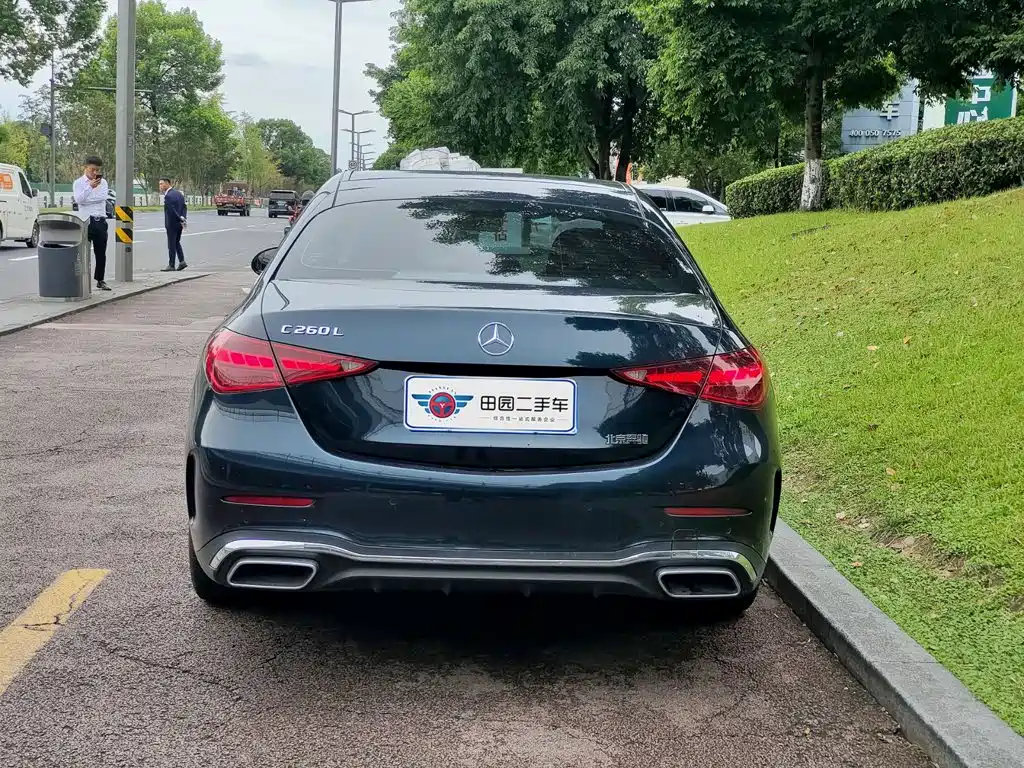 Mercedes-Benz C-Class — миниатюра 5