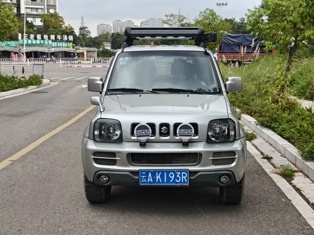 Suzuki Jimny — миниатюра 2