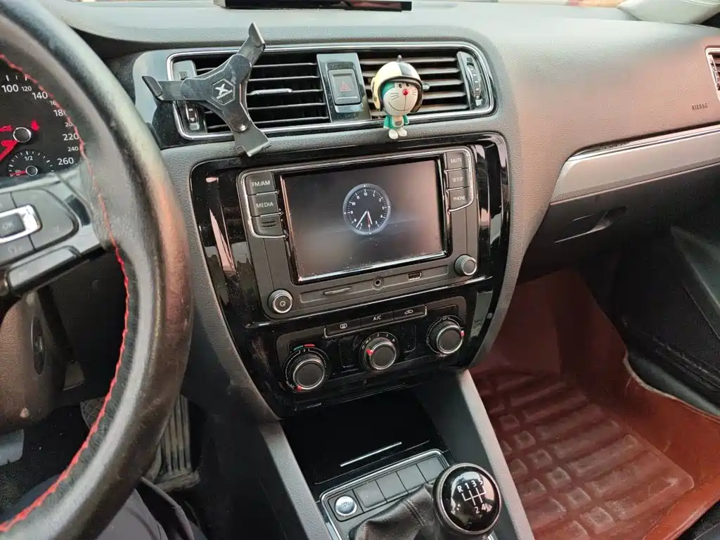 Volkswagen Sagitar — миниатюра 14