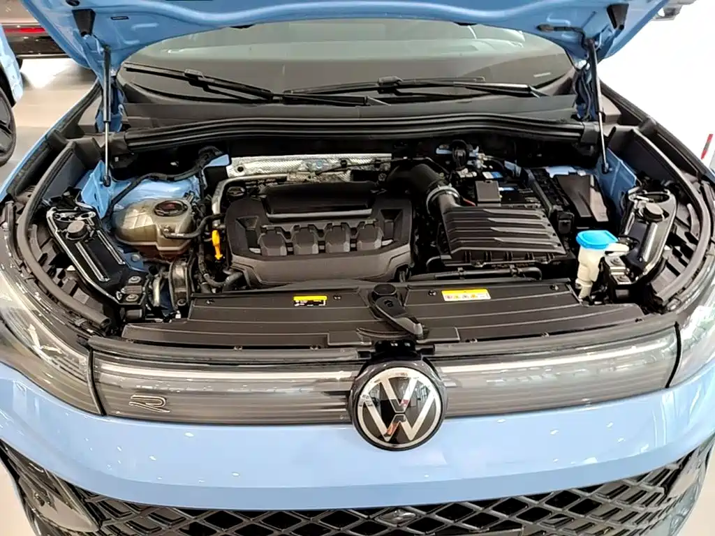 Volkswagen Tiguan L — миниатюра 20