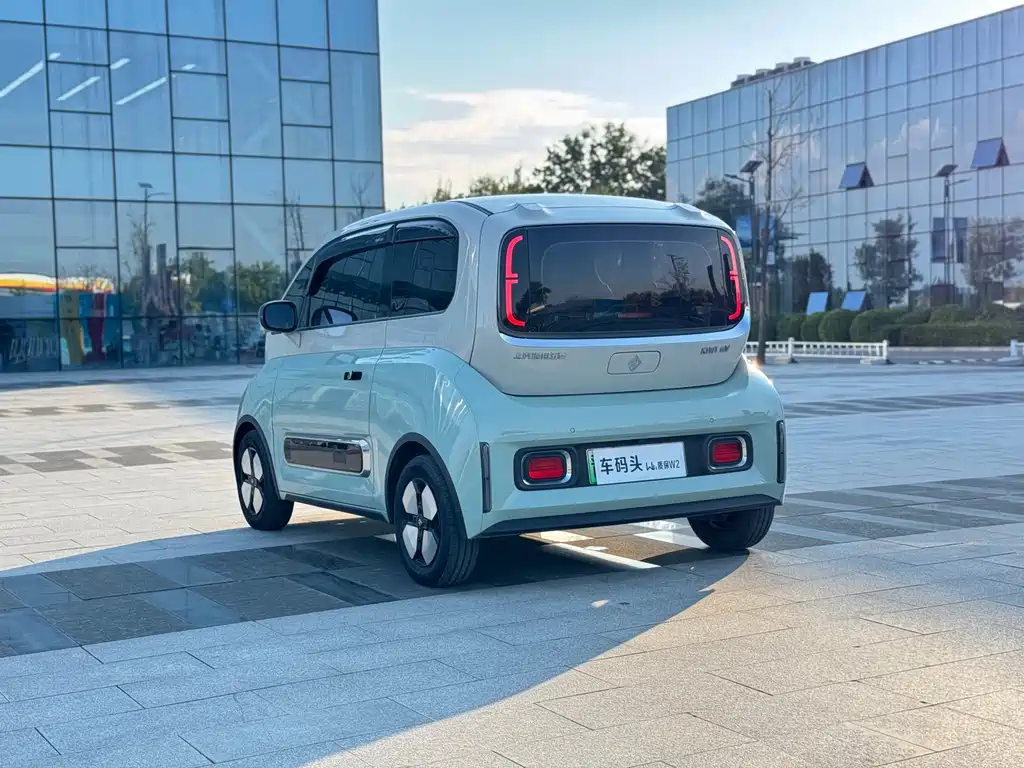 Baojun KiWi EV — миниатюра 9