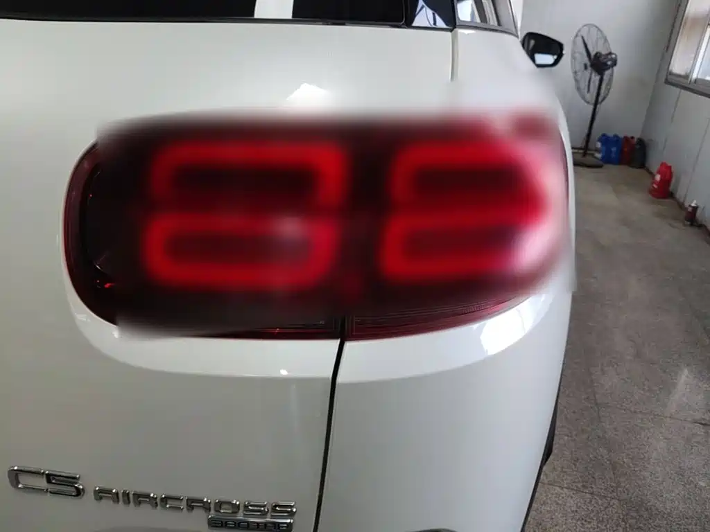 Citroen C5 AIRCROSS — миниатюра 8