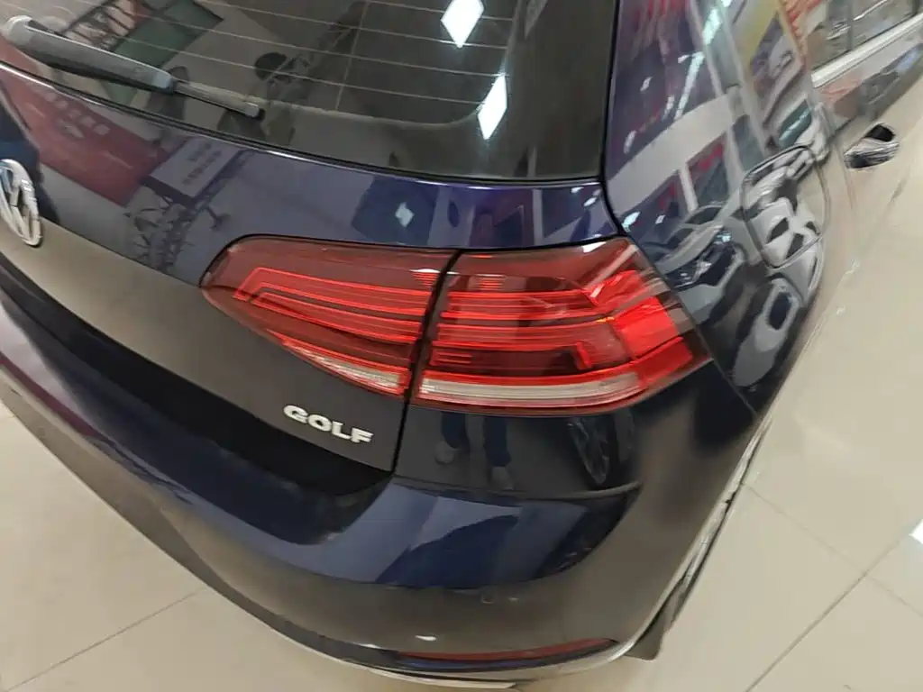 Volkswagen Golf — миниатюра 8