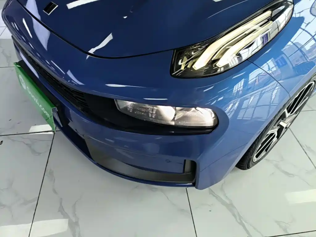 Lynk & Co 03 — миниатюра 24