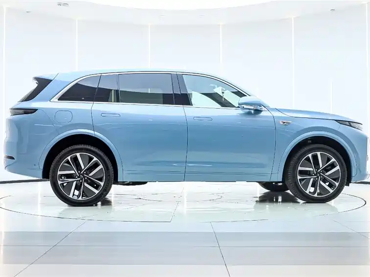 Li Auto IDEAL L7