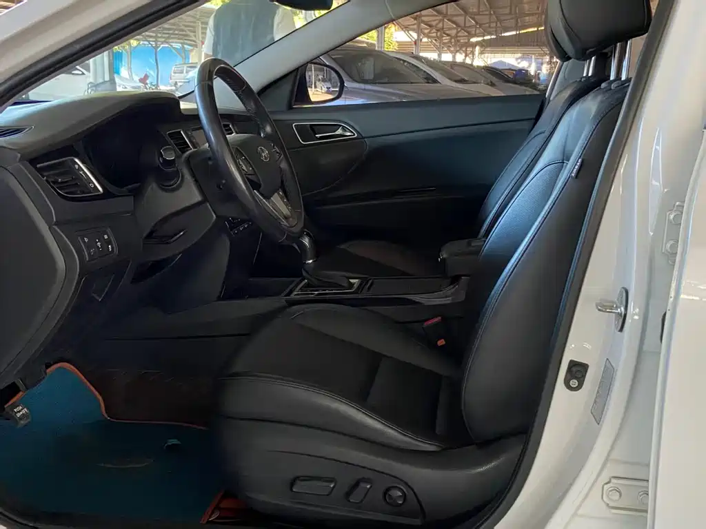 Hyundai Mistra — миниатюра 7