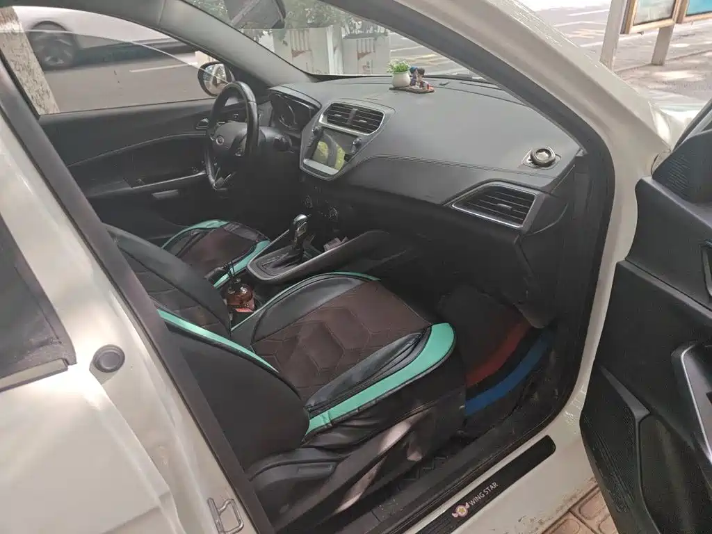 Ford Escort — миниатюра 19
