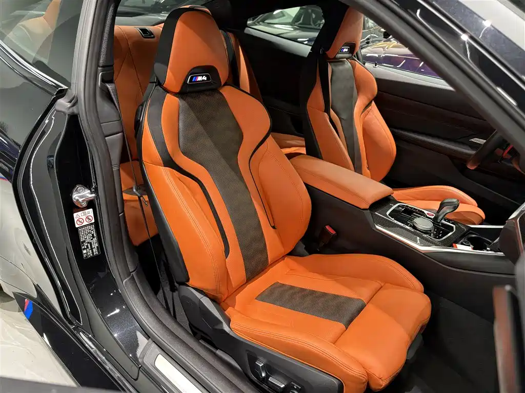 BMW M4 — миниатюра 11