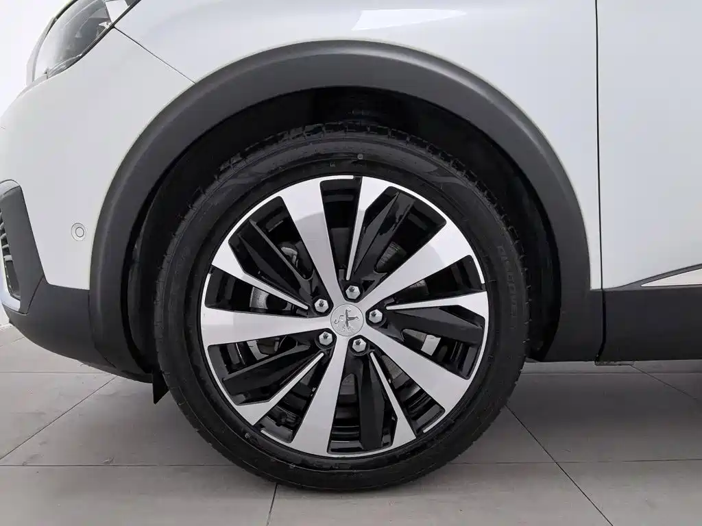 Peugeot 5008 — миниатюра 17