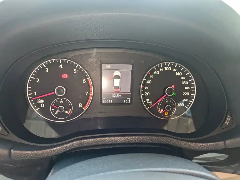 Volkswagen Passat — миниатюра 7