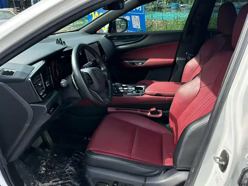 Lexus NX — миниатюра 3