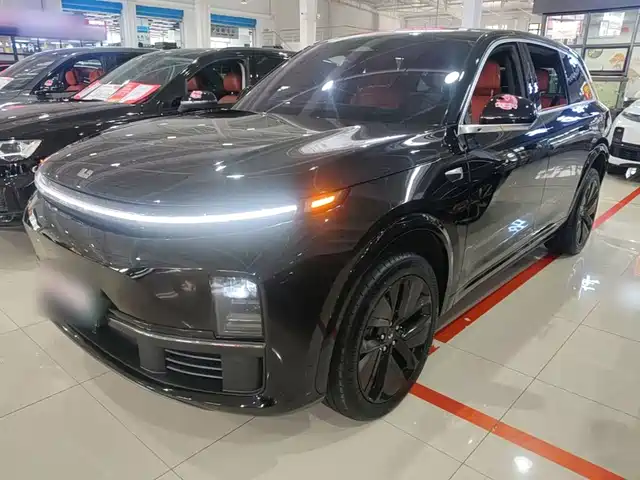 Li Auto L7