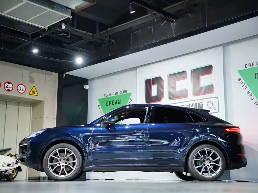 Porsche Cayenne — миниатюра 54