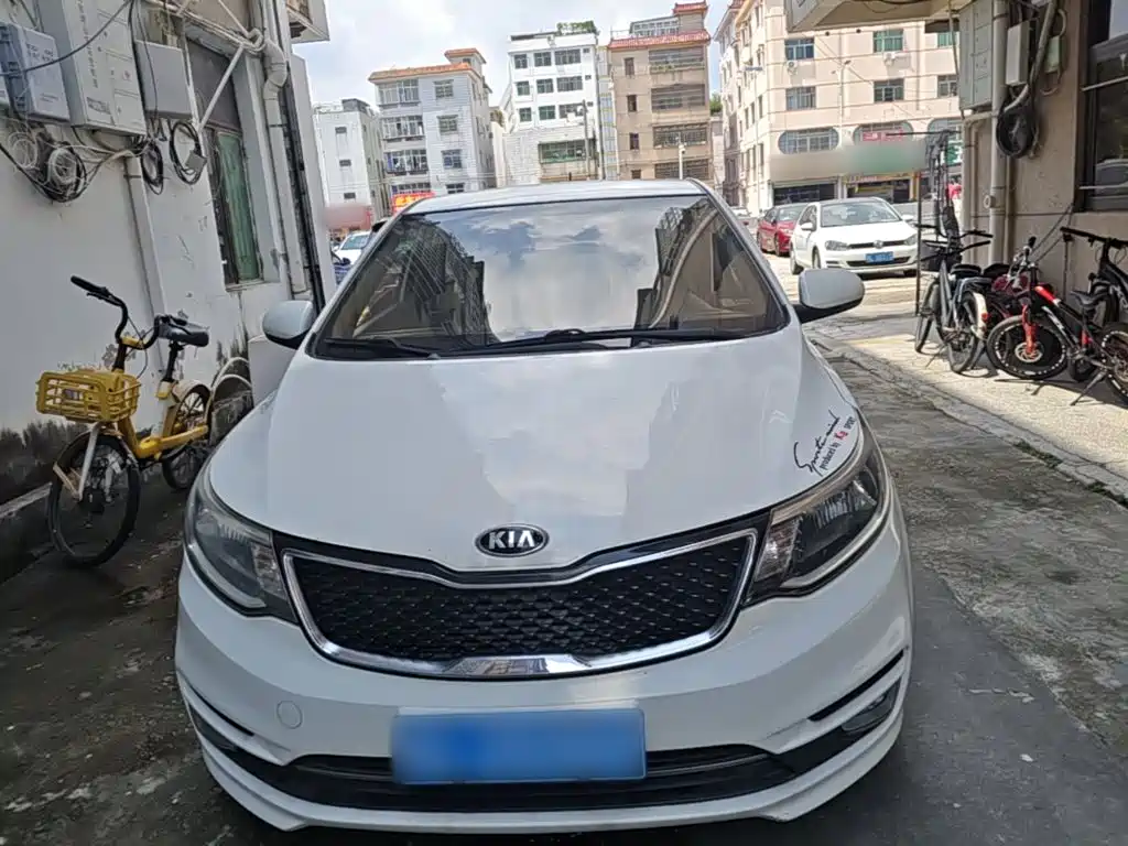 Kia K2 — миниатюра 3