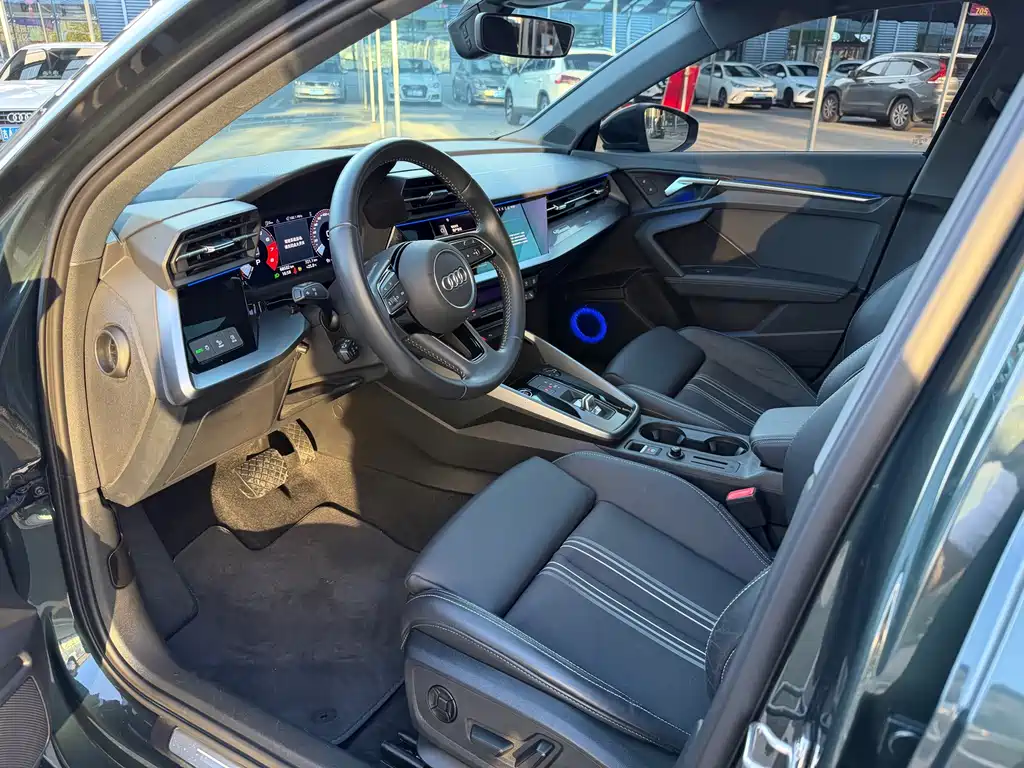 Audi A3 — миниатюра 4