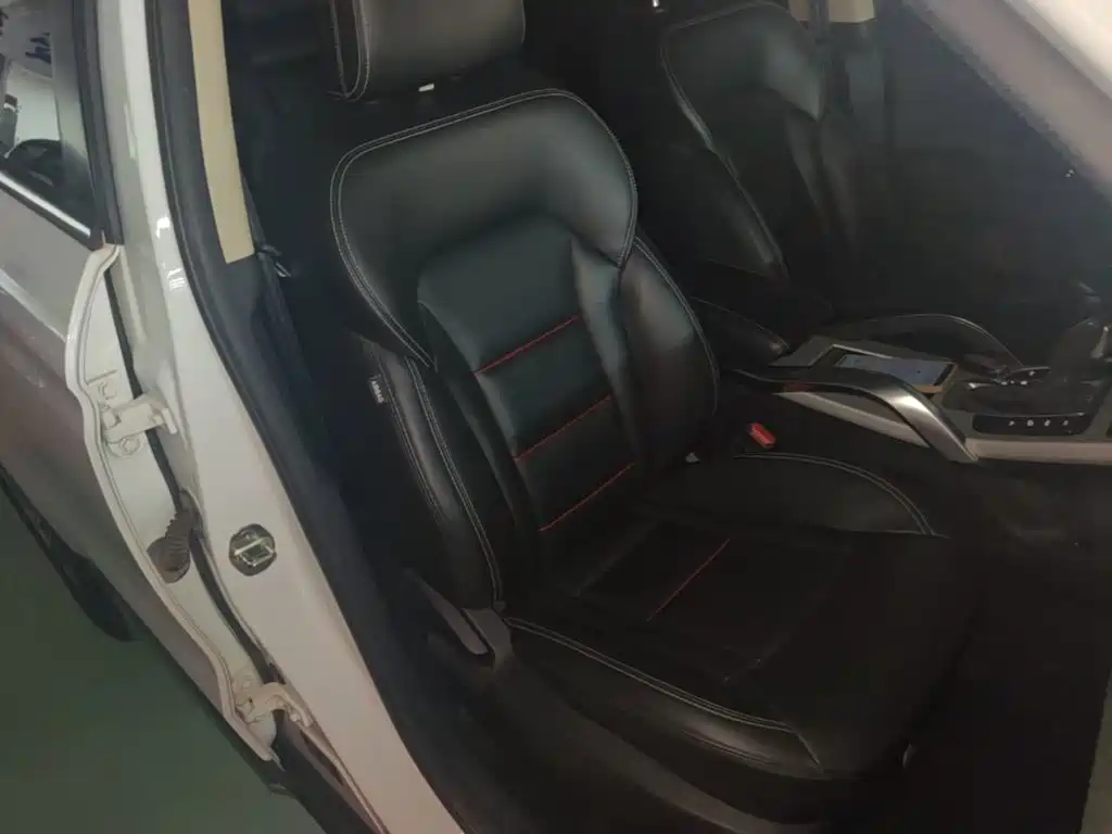 Geely Boyue — миниатюра 25