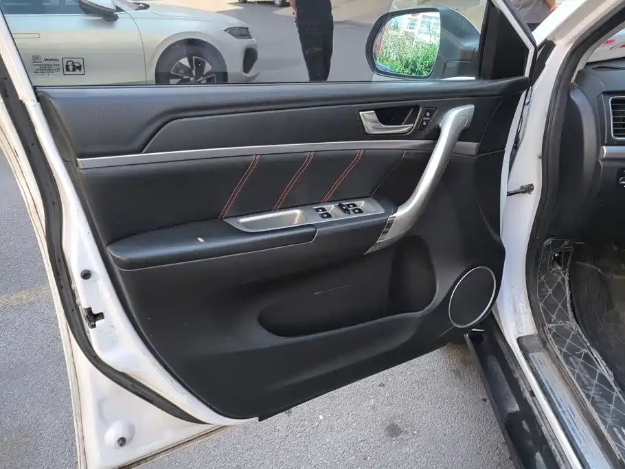 Haval M6 — миниатюра 7