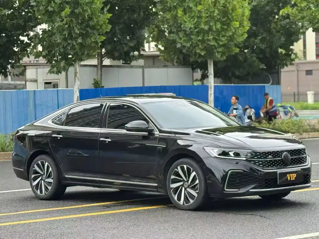 Volkswagen Passat — миниатюра 3