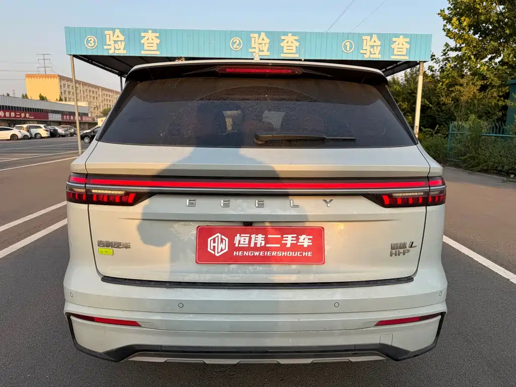 Geely Xingyue L EREV — миниатюра 5