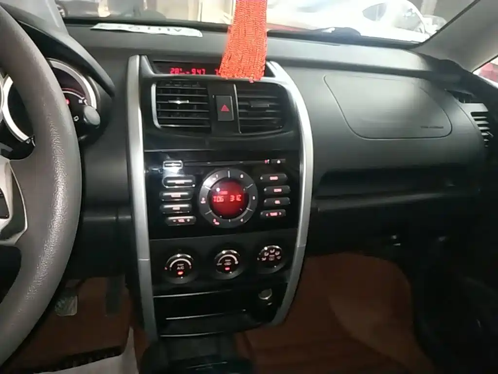 Changan CX20 — миниатюра 13