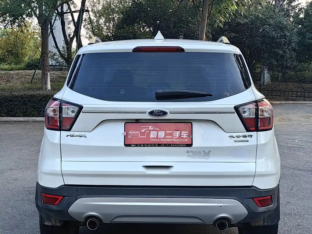 Ford Kuga — миниатюра 12