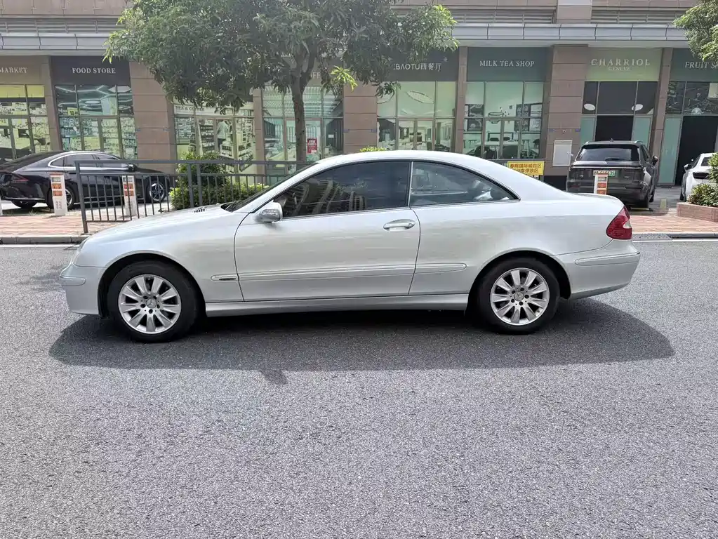 Mercedes-Benz CLK-Class — миниатюра 5