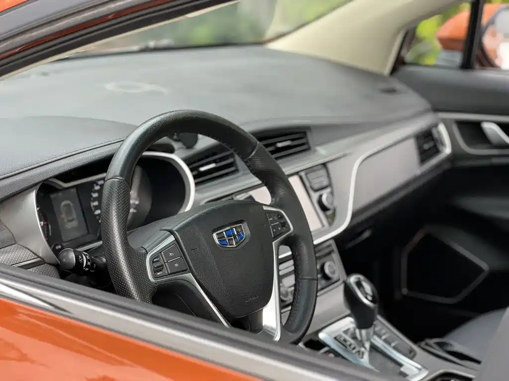 Geely Emgrand GS — миниатюра 2