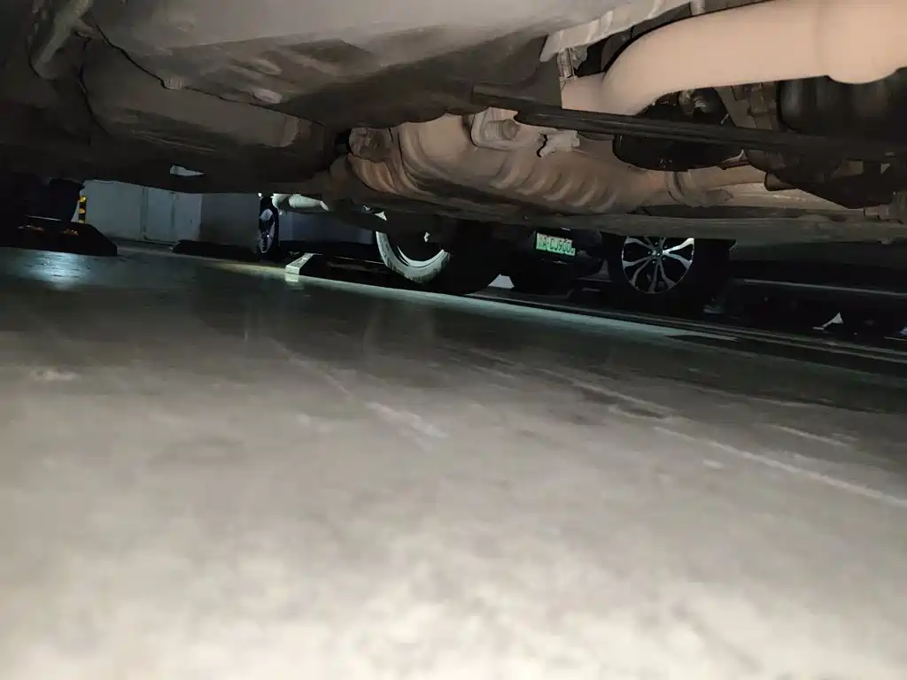 Jeep Grand Cherokee (Import) — миниатюра 17