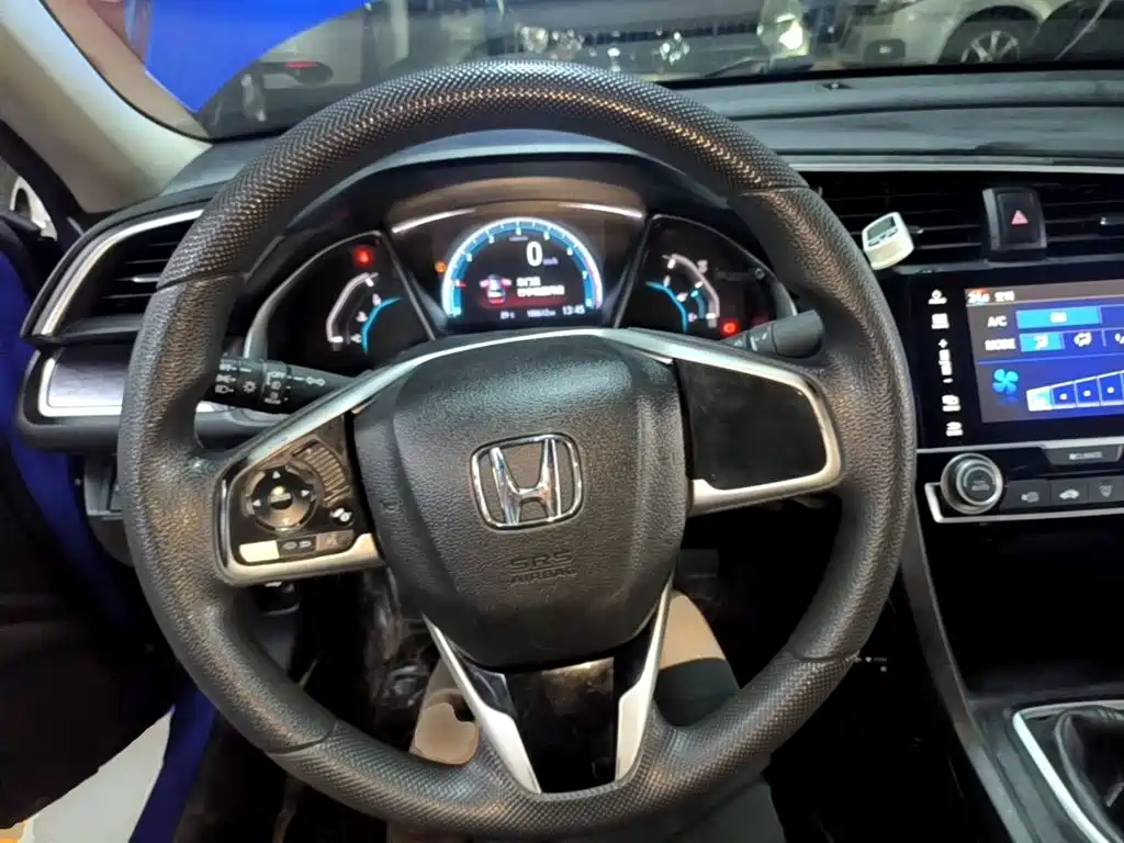 Honda Civic — миниатюра 11