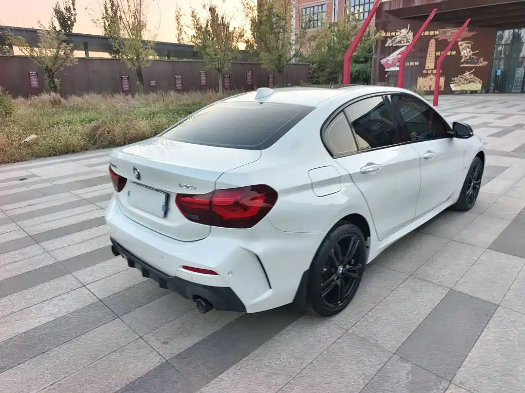 BMW 1 Series — миниатюра 7