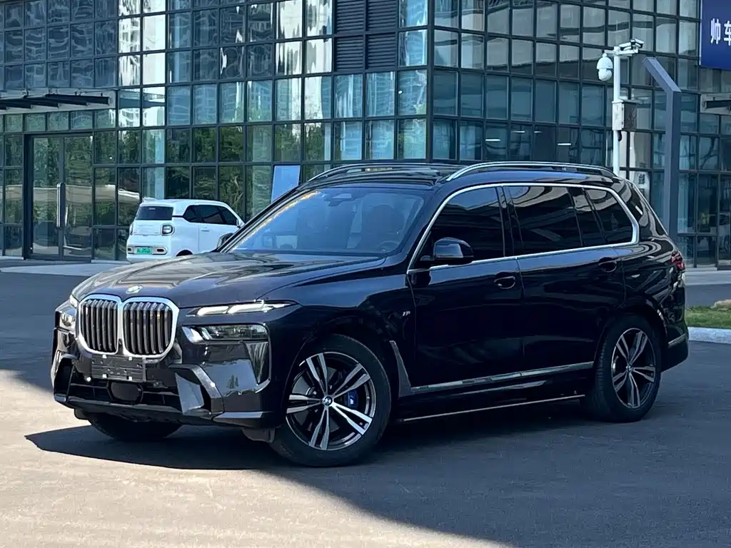 BMW X7 2023