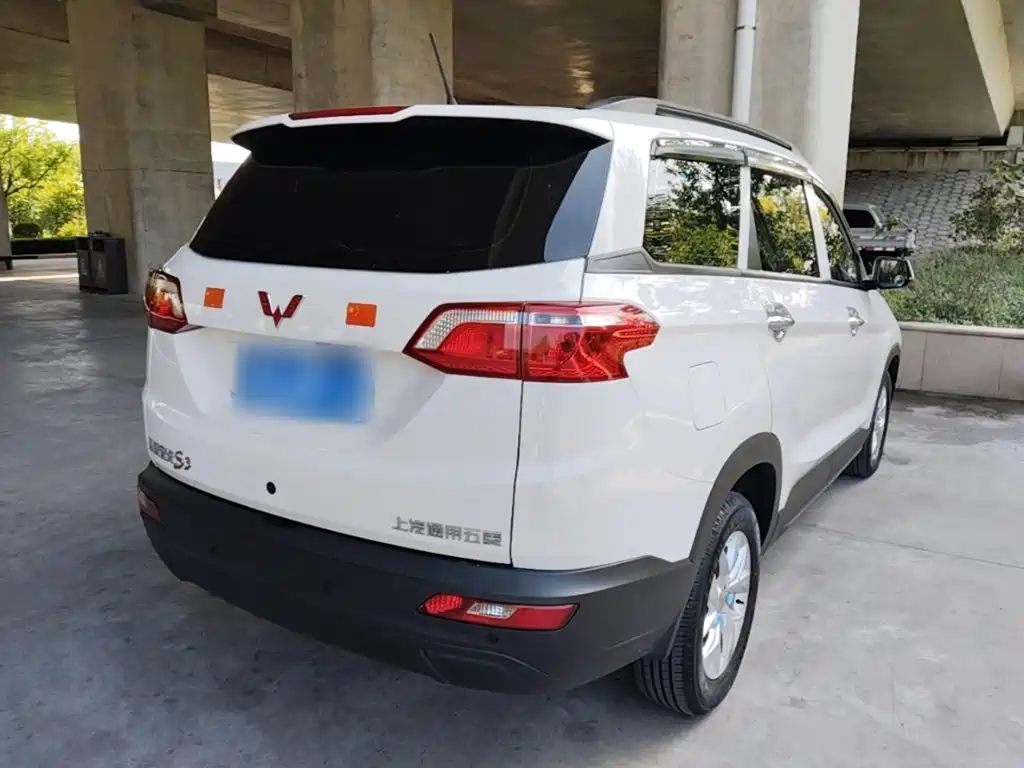 Wuling Hongguang S3 — миниатюра 7